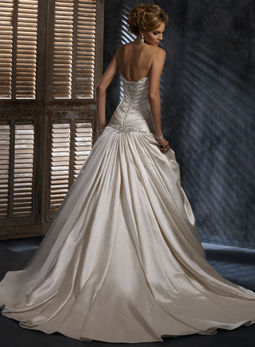 Maggie sottero 2011 outlet collection