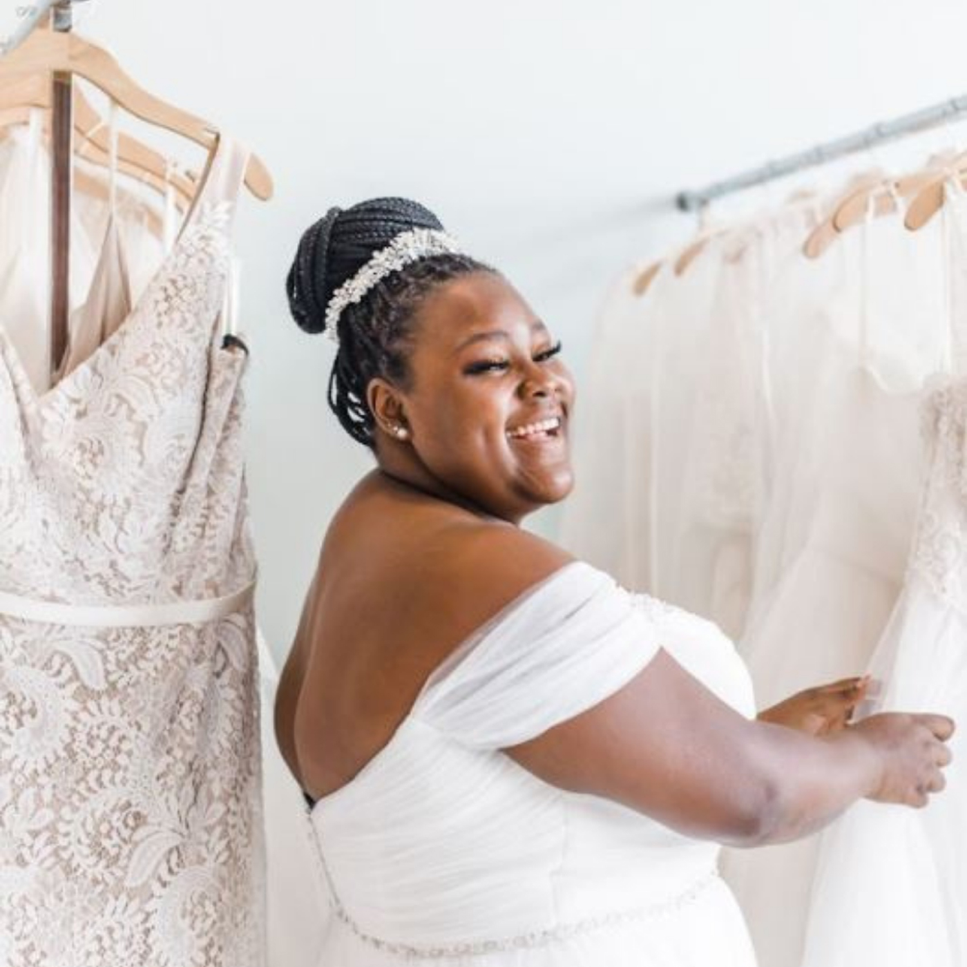 Curvy best sale couture bridal