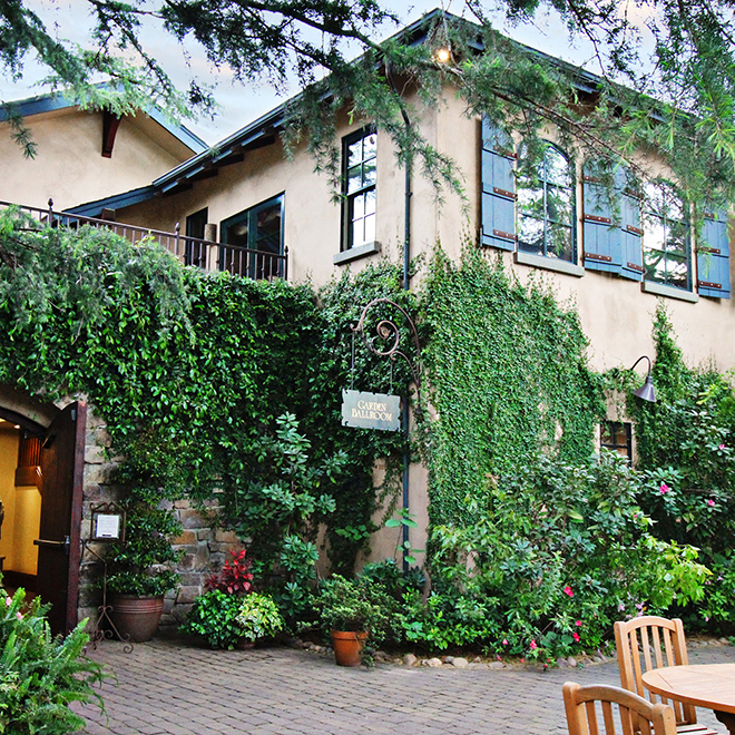 Wine & Roses Hotel, Restaurant and Spa Lodi Sacramento Wedding Venue