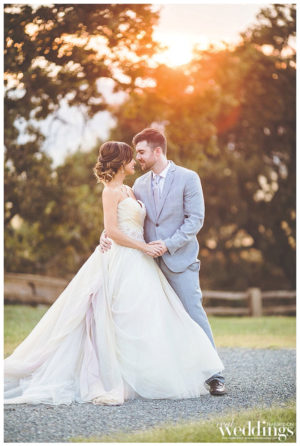 Sacramento Real Weddings Magazine Love Is Magic Styled Shoot in the Winter/Spring 2018 issue. Photography by Rochelle Wilhelms Photography on location at Field & Pond featuring newlyweds Jacqueline and Zach Timberlake.