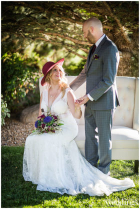 Caron Valley Nevada Wedding | Rachel Lomeli Photography | Antique Jewel Tone Wedding Inspo