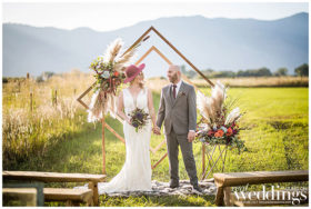 Caron Valley Nevada Wedding | Rachel Lomeli Photography | Antique Jewel Tone Wedding Inspo