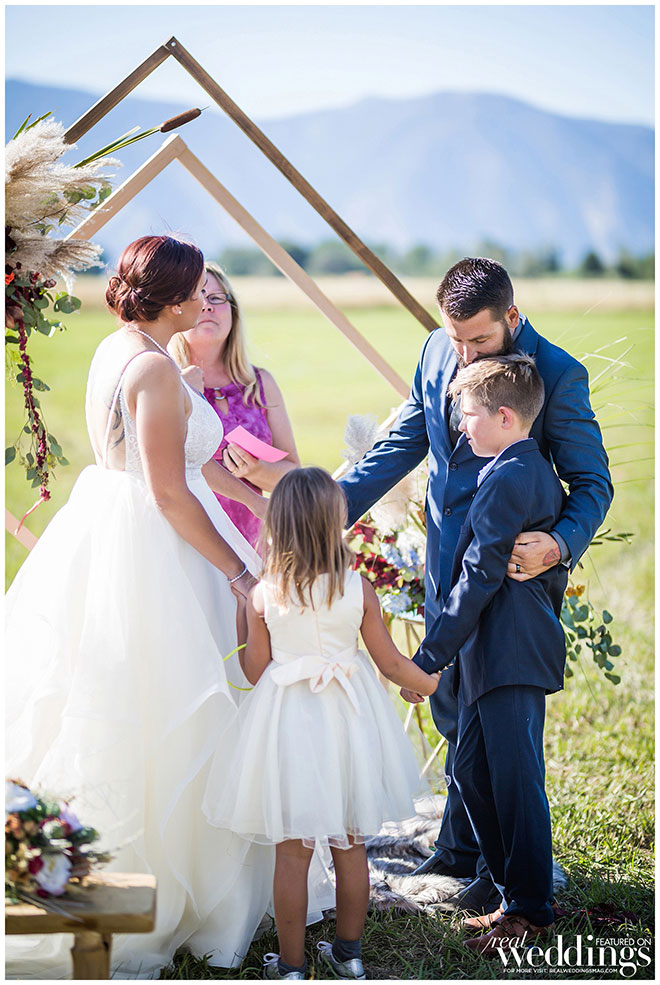 Carson Valley Vow Renewal | Antique, Jewel-Toned Wedding | Rachel Lomeli Photography