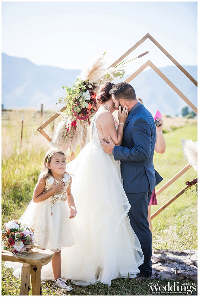 Carson Valley Vow Renewal | Antique, Jewel-Toned Wedding | Rachel Lomeli Photography