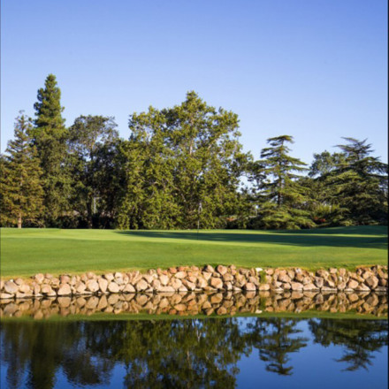 El Macero Country Club-Sacramento Tahoe Davis Wedding Venue-Mid-Century-Modern-Golf-Course-Real-Weddings-Magazine