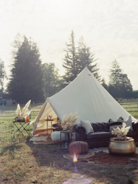 Sacramento Women Supporting Women | Wedding Inspiration | Elegant Rustic Lone Oak Longhorns Styled Shoot
