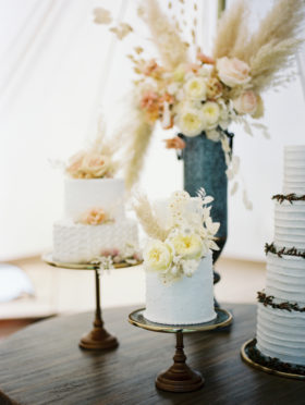Sacramento Women Supporting Women | Wedding Inspiration | Elegant Rustic Lone Oak Longhorns Styled Shoot