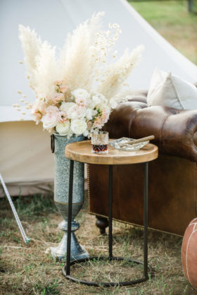 Sacramento Women Supporting Women | Wedding Inspiration | Elegant Rustic Lone Oak Longhorns Styled Shoot