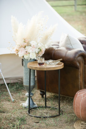 Sacramento Women Supporting Women | Wedding Inspiration | Elegant Rustic Lone Oak Longhorns Styled Shoot