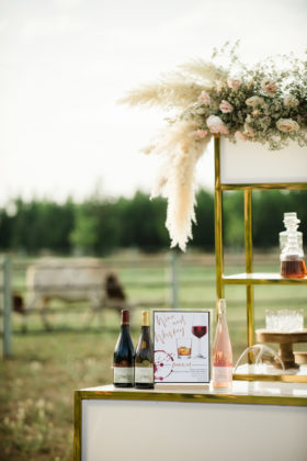 Sacramento Women Supporting Women | Wedding Inspiration | Elegant Rustic Lone Oak Longhorns Styled Shoot