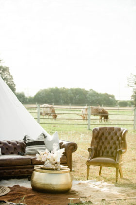 Sacramento Women Supporting Women | Wedding Inspiration | Elegant Rustic Lone Oak Longhorns Styled Shoot