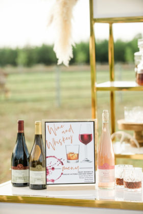 Sacramento Women Supporting Women | Wedding Inspiration | Elegant Rustic Lone Oak Longhorns Styled Shoot