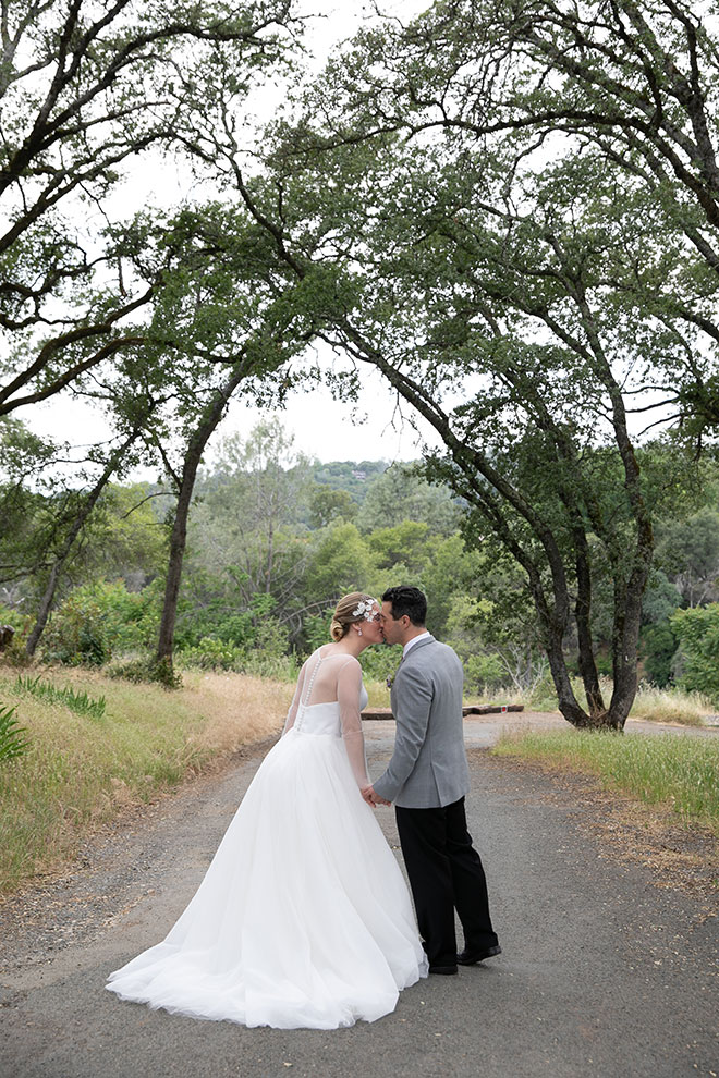 Spring Wedding Park Victorian Auburn Hawk Meadow Studio Mallory and Ryan