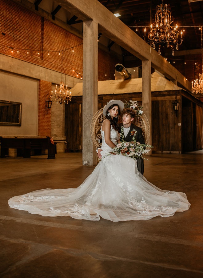 Natural Elements Boho Wedding Inspiration The Willow Ballroom by Geejers Photo