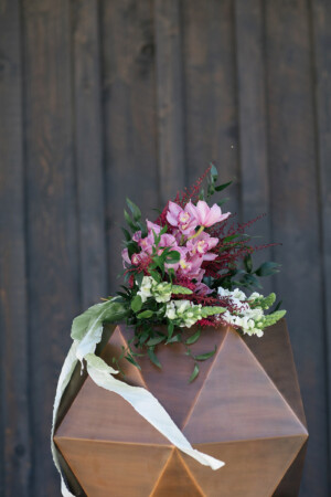 Andrew & Melanie Photography Garden of Weedon Designs Sacramento Wedding Florist