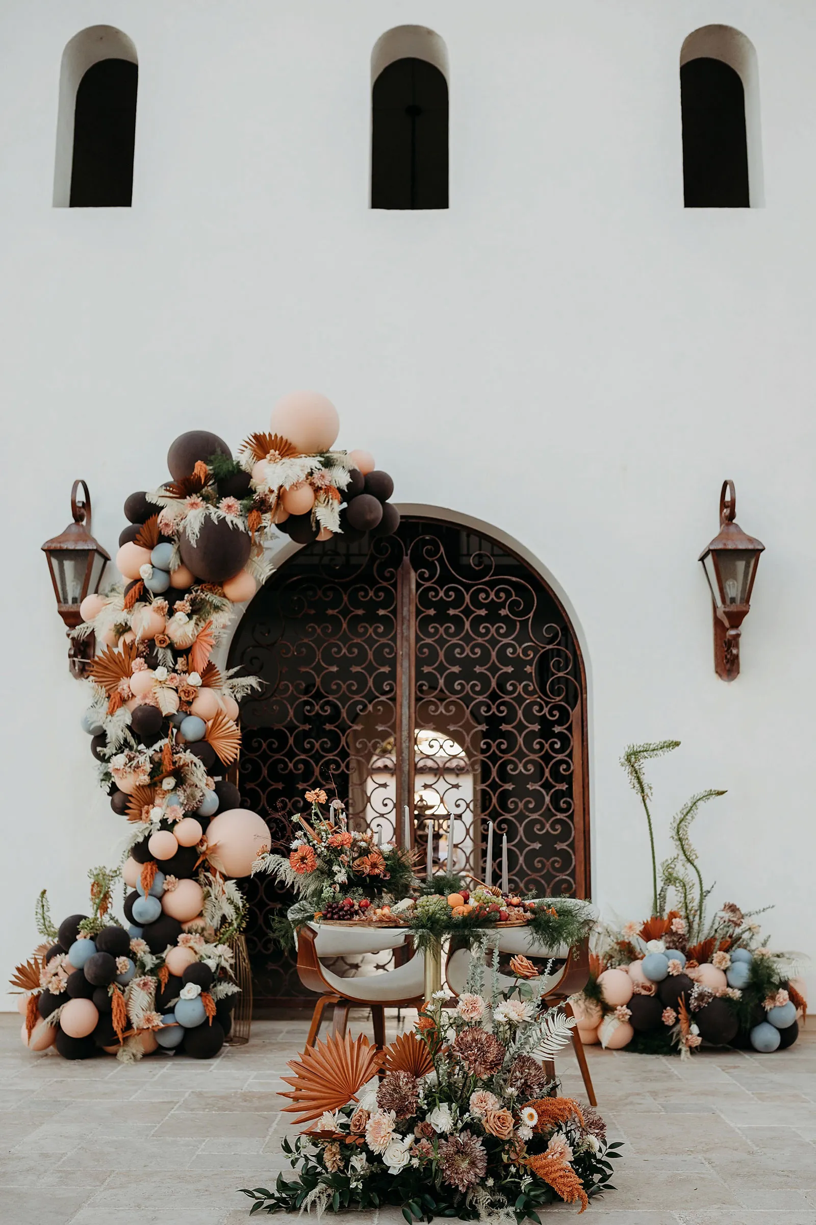 Liz Koston Photography Modern Desert Wedding Inspiration