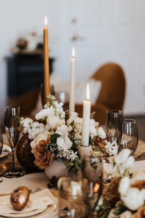 The DeLauras Photography Sustainable Beauty Photo Shoot featured in Real Weddings Magazine