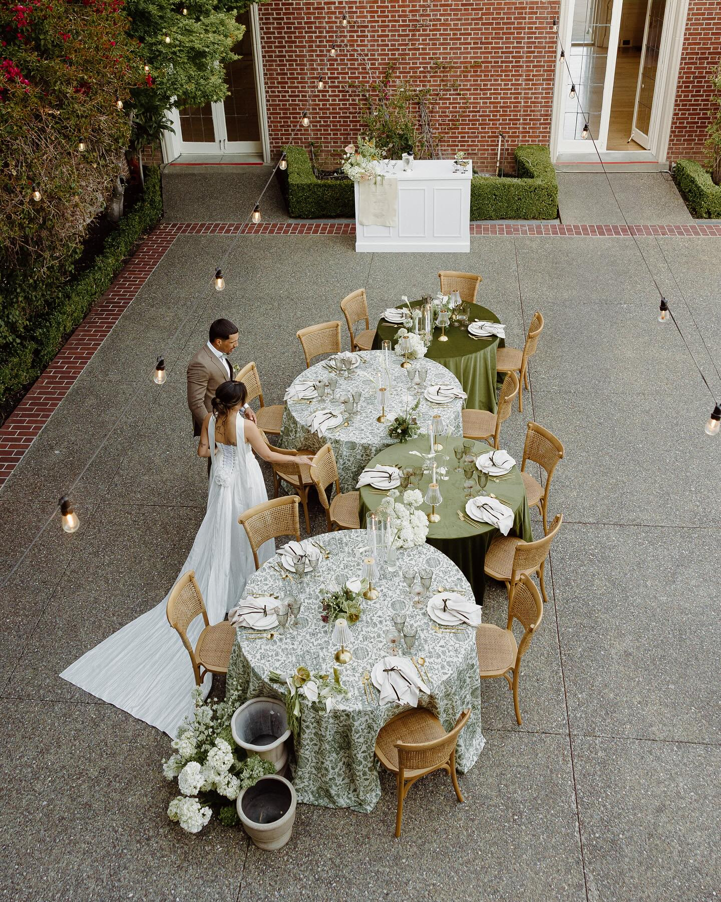 Serpentine Intimate Reception from Linen & Oak Wedding & Event Rentals - Sacramento Boutique Luxury Weddings